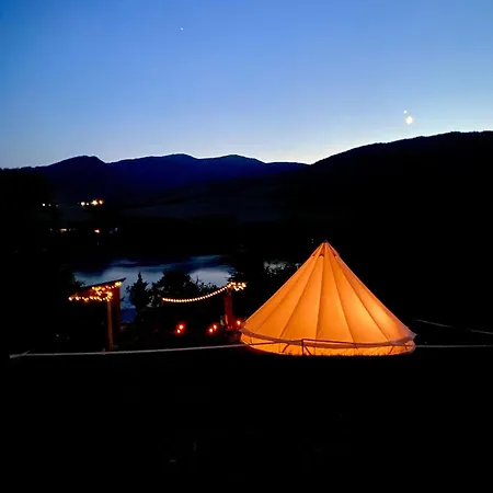 Zálesie Glamping Kostolna Ves