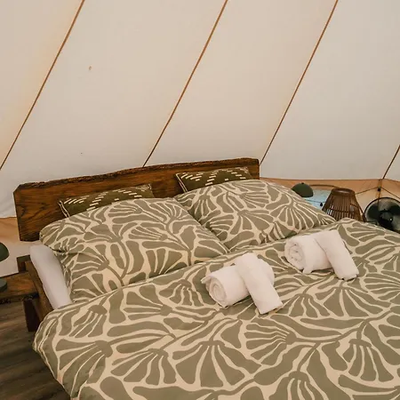 Zálesie Glamping
